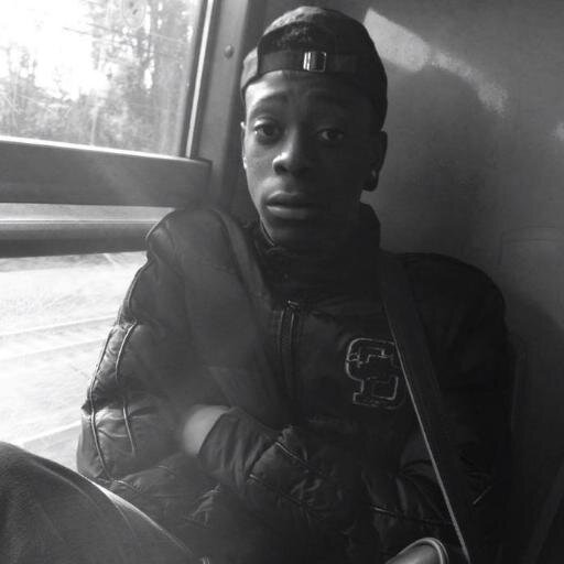 Snap: Soso_Nymr ---- J'me pavane sur Bériz. #TeamPSG #TeamBarça #TeamSensuel
