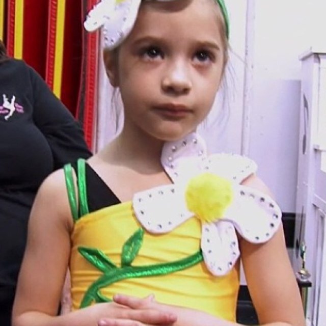 Hey! wWe are just helping out the Dance Moms Fans get noticed by the girls! Our goal is to help everyone get noticed.