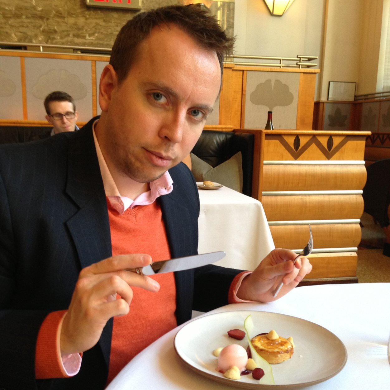 thelukerooney's profile picture. I like food