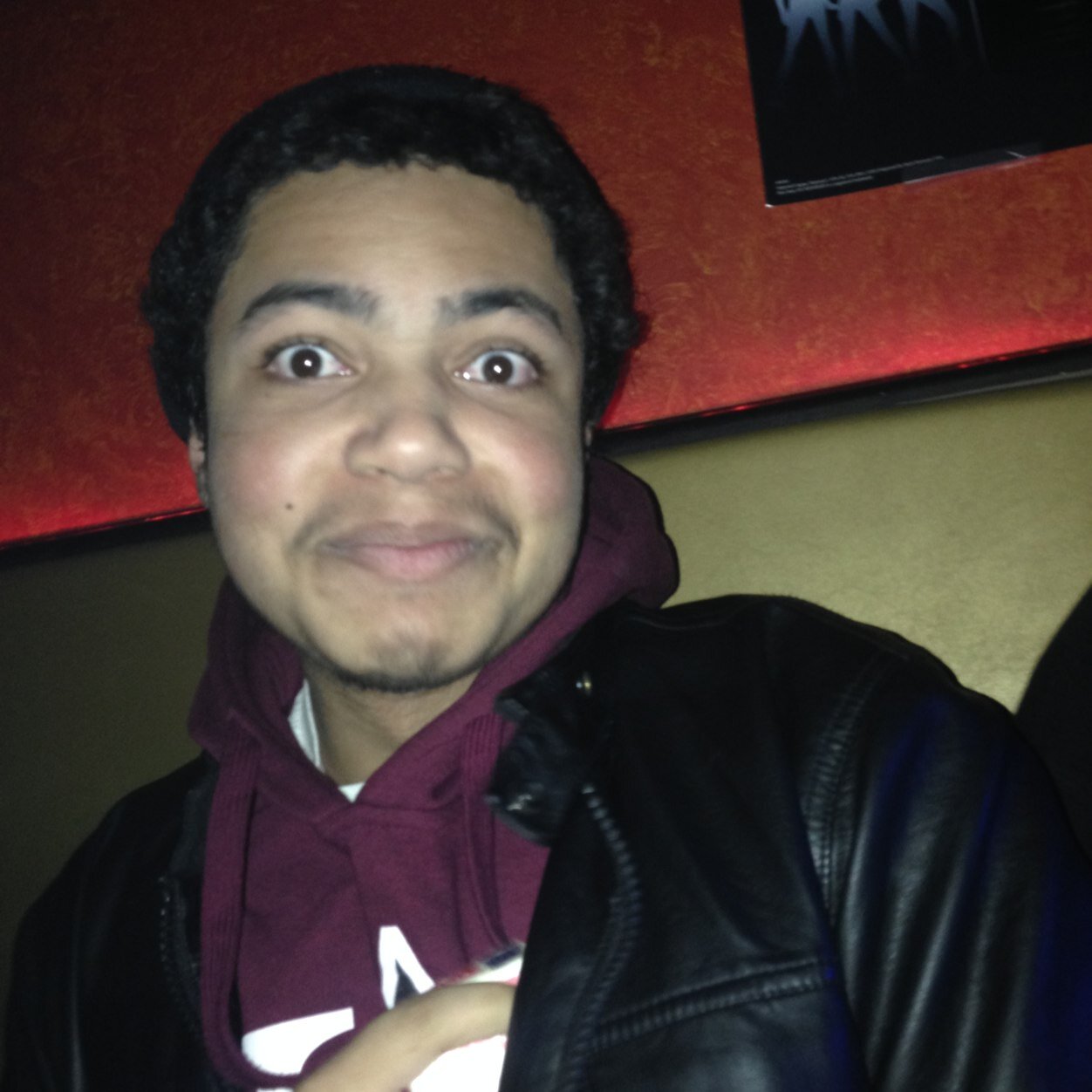 Outofideas900's profile picture. 