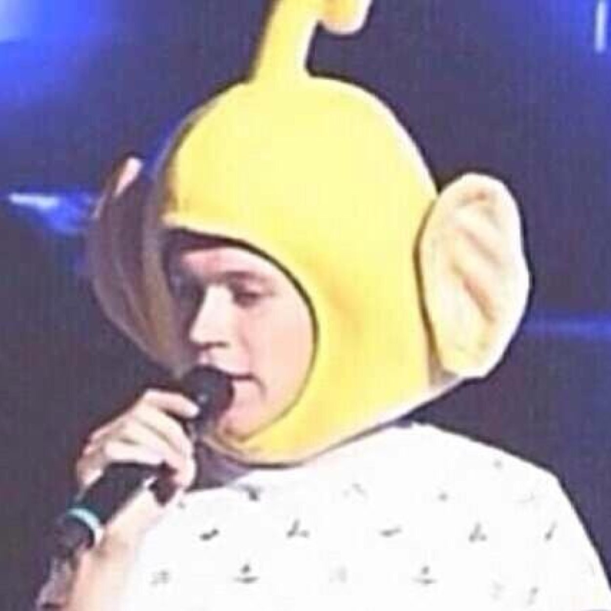 twintomlinson's profile picture. hello its niall the telly tuby [ follow me on @mysticzialI ]