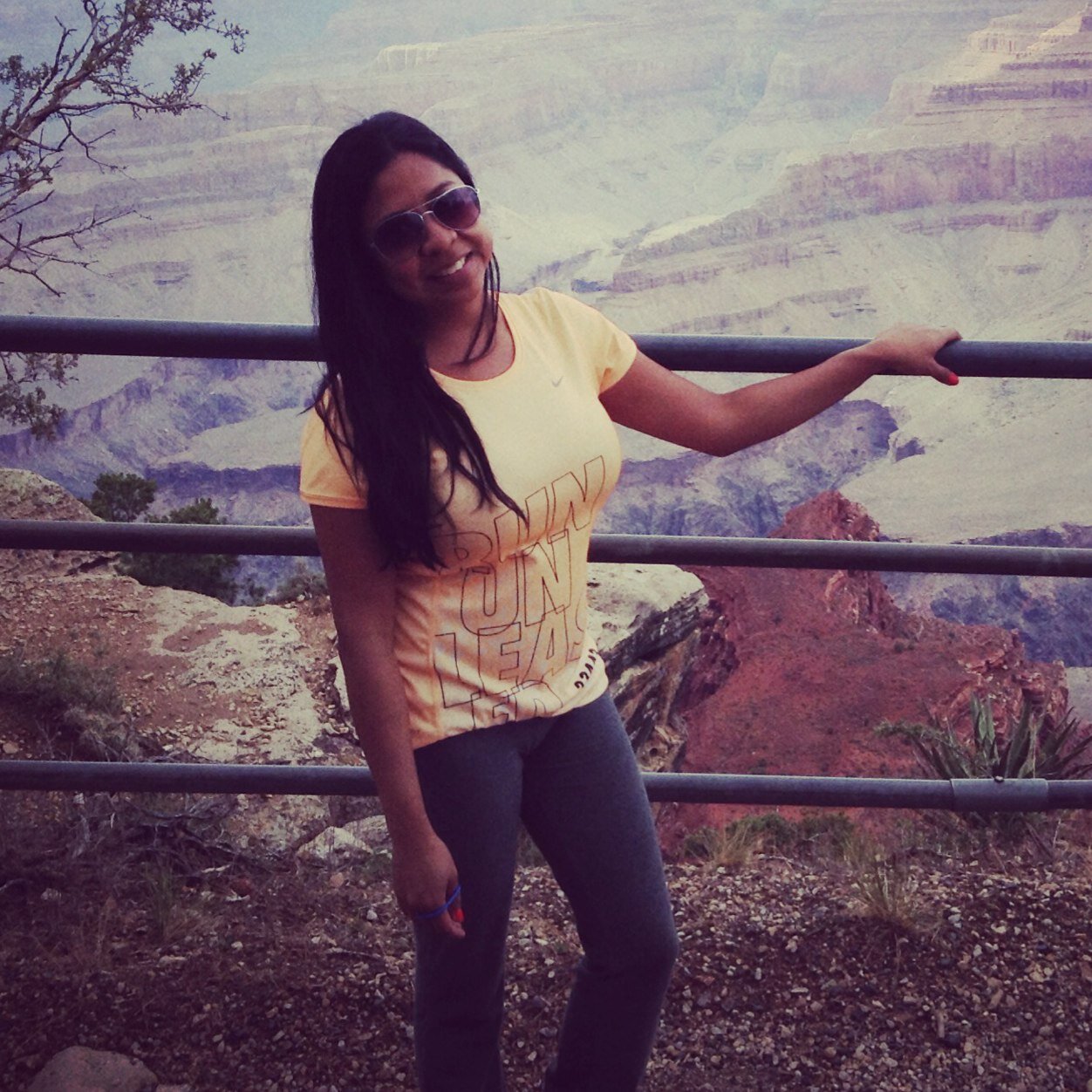 Ambar_Aymara's profile picture. Panamanian | Foodaholic | Proud Beer Fan | RedSox Junkie | Reader