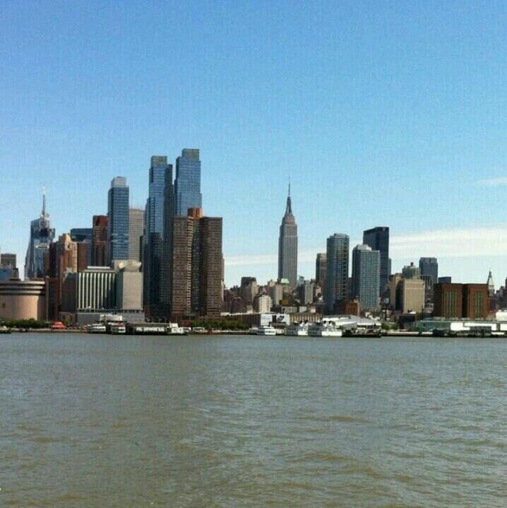 tony99940's profile picture. 