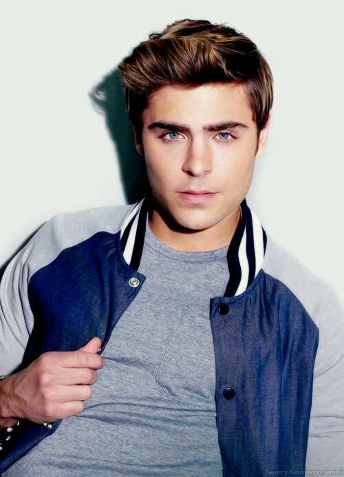 SamEfronCCS's profile picture. 18|Baddass|Keeping it cool