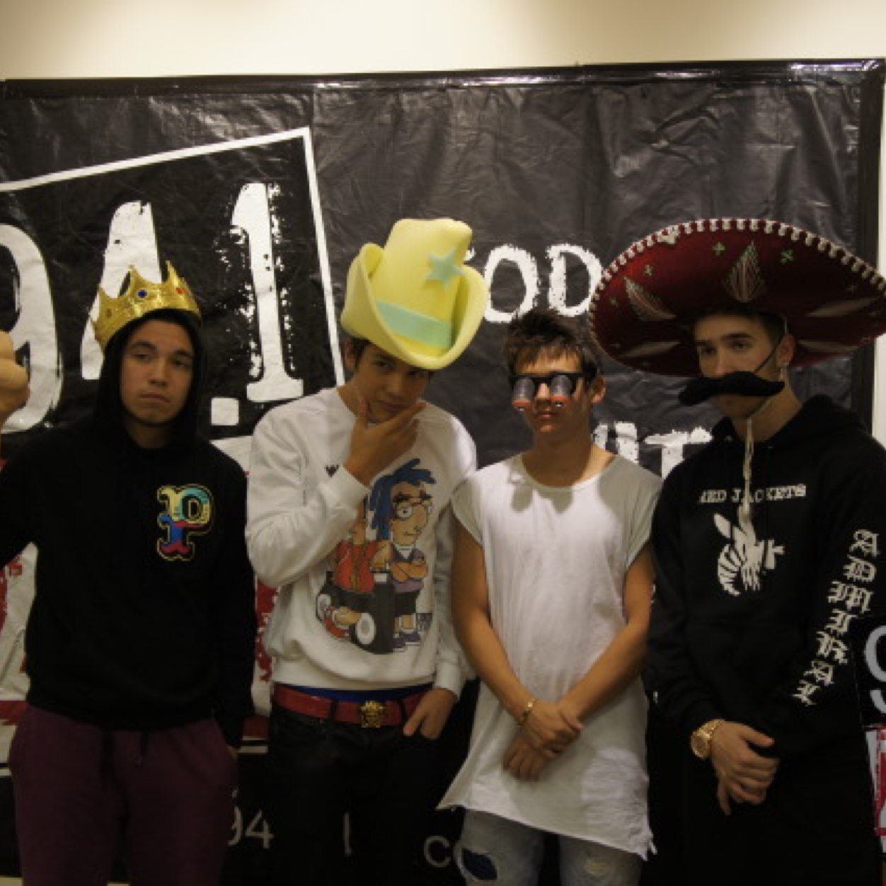 just a big fan of @alexconstancio7 and @austinmahone (: