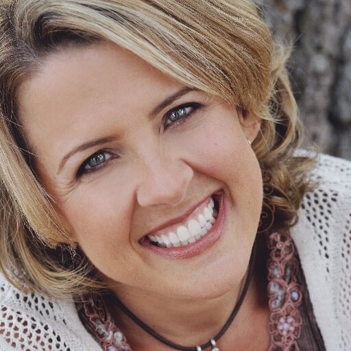 Let me guide you from suffering to personal freedom. #Selfloveheals and brings #happiness. #Mom 
Take Self-Love 101 here: http://t.co/fe3bxIsCwe