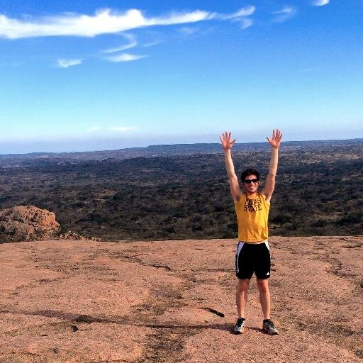 samthemanchabot's profile picture. 