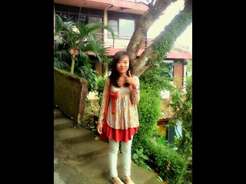 Heviishev's profile picture. ~~ terlalu sayang ~~