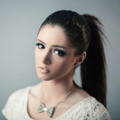 i am a witch and my older sister is @DavinaClaire_RP and i am 16