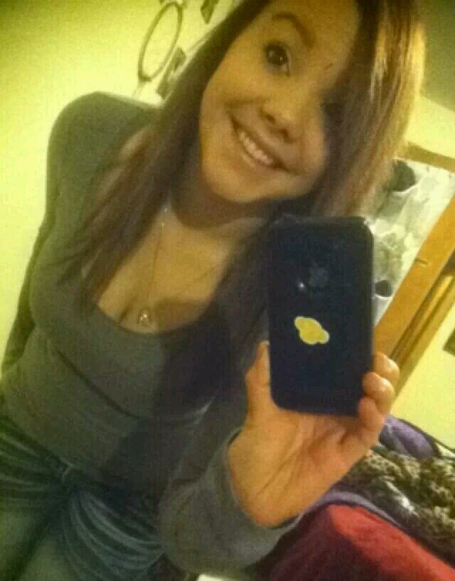 anacampbell73's profile picture. 