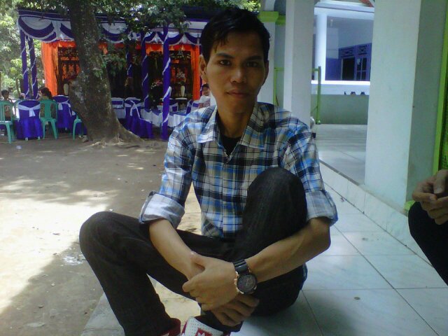 Jangan takut mencoba,,gagal adalah pintu menuju kesuksesan,, never give up and do it,,