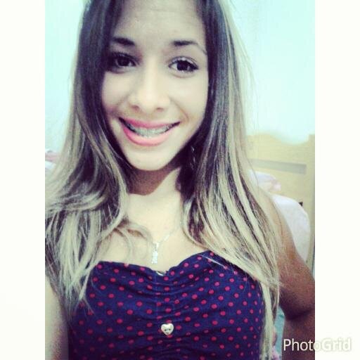 Aquelα que vc fαlα mαl, pαgα-pαu e fαz iguαl '
Nαo importα o quє єu diigα,
Vocє irα vαlorizαr pєlo quє vê,
julgαr pєlo quє ouviu
e opinαr pєlo quє conhєcєu (!)