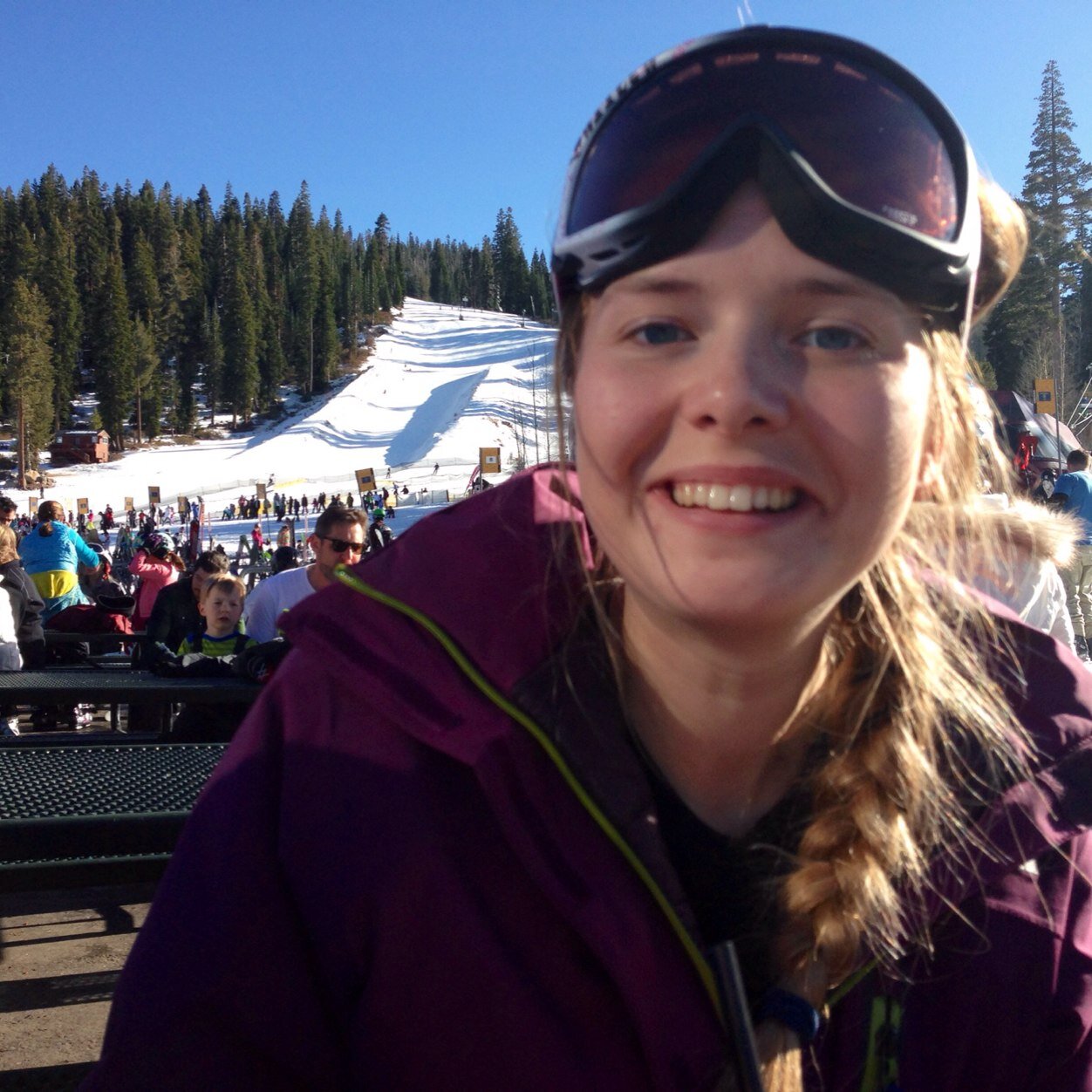 VVechera's profile picture. 