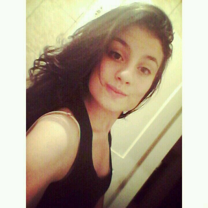 Resumindo : sou chata pra crlh :)))