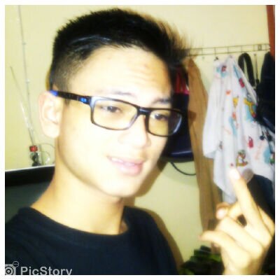 Novhall_compers's profile picture. 