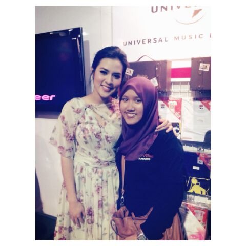 @SuhardaniZulvy @raisa6690 @yourRaisa IG : rahayuganefi