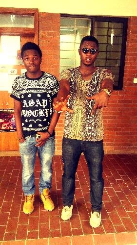 Hit d fflw buttn nd get instant fflw bck..#team fflw bck