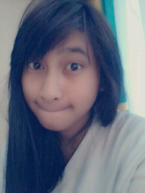 OLAY :*({})