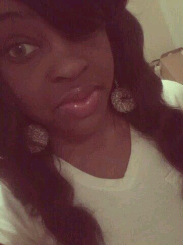 Dark Skinned Beauty, With a Taste of Style!!