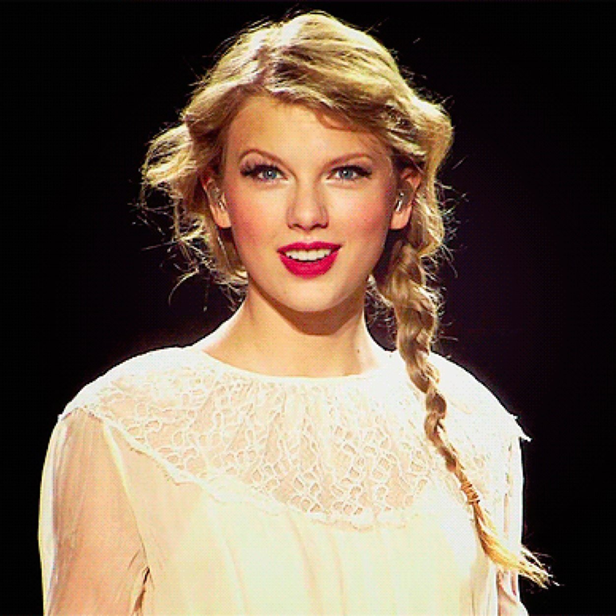 New account~02/02/14~Red Tour London