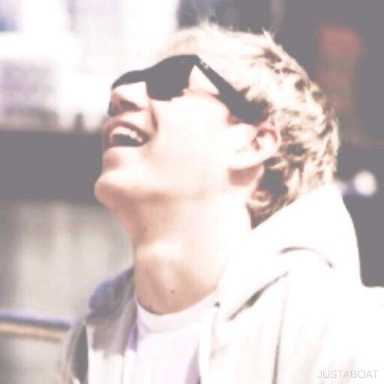 niall horan and food is all i need