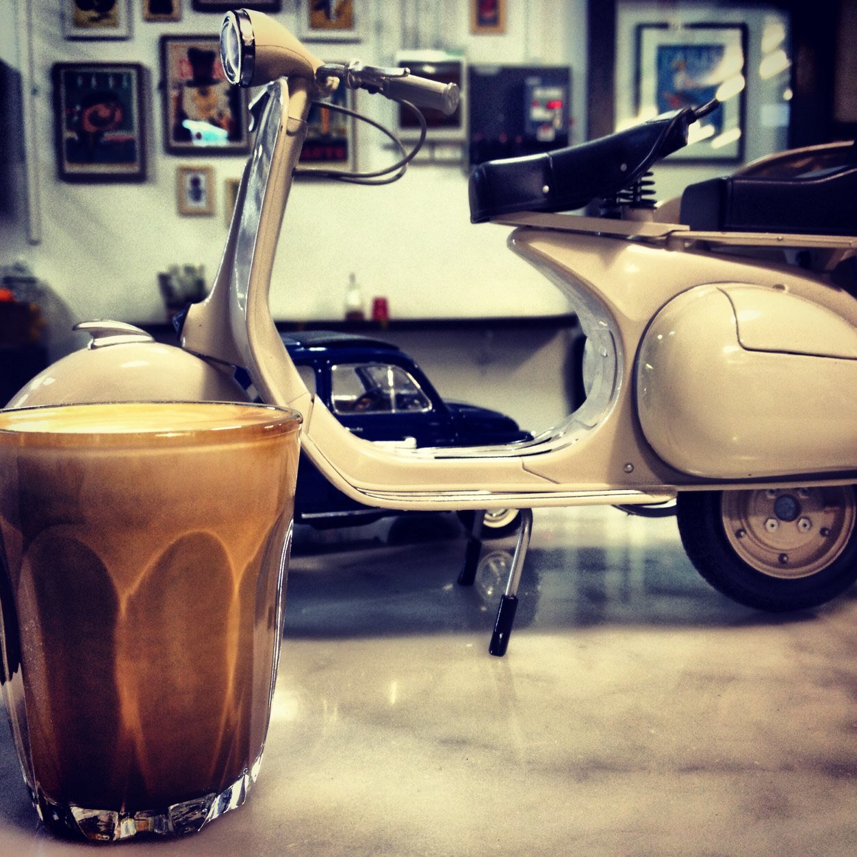 Espresso & Panini Bar. POURING @single_o's #paradox blend daily From 6am- 4pm Mon-Fri #coffeelovers #itsapassion