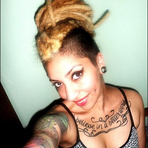 ParedesRuth's profile picture. I believe in miracles i believe in a better world for me and you