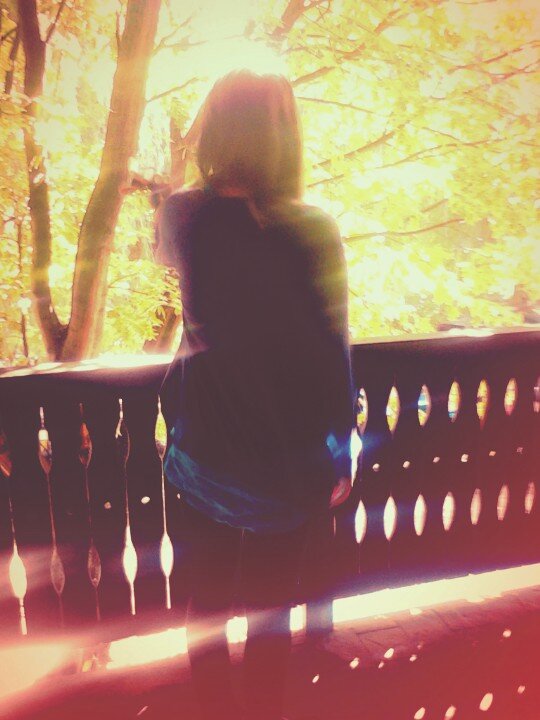 15 yrs / Pakozd   | student | dreamer | awkward | independent | human