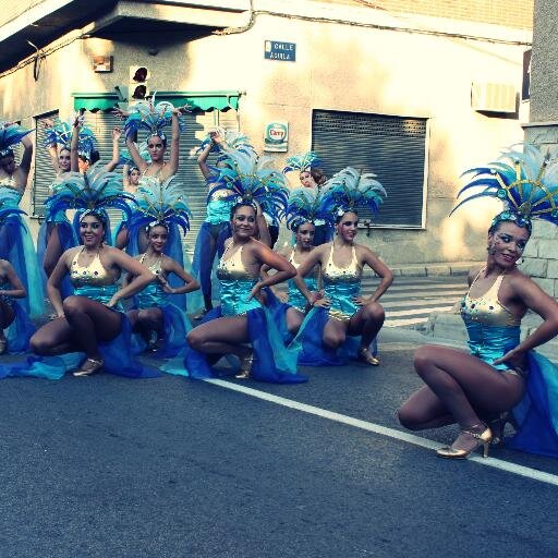 DiosasDelBaile's profile picture. Twitter oficial de Las Diosas del baile. Por las venas en lugar de sangre conducen notas musicales.