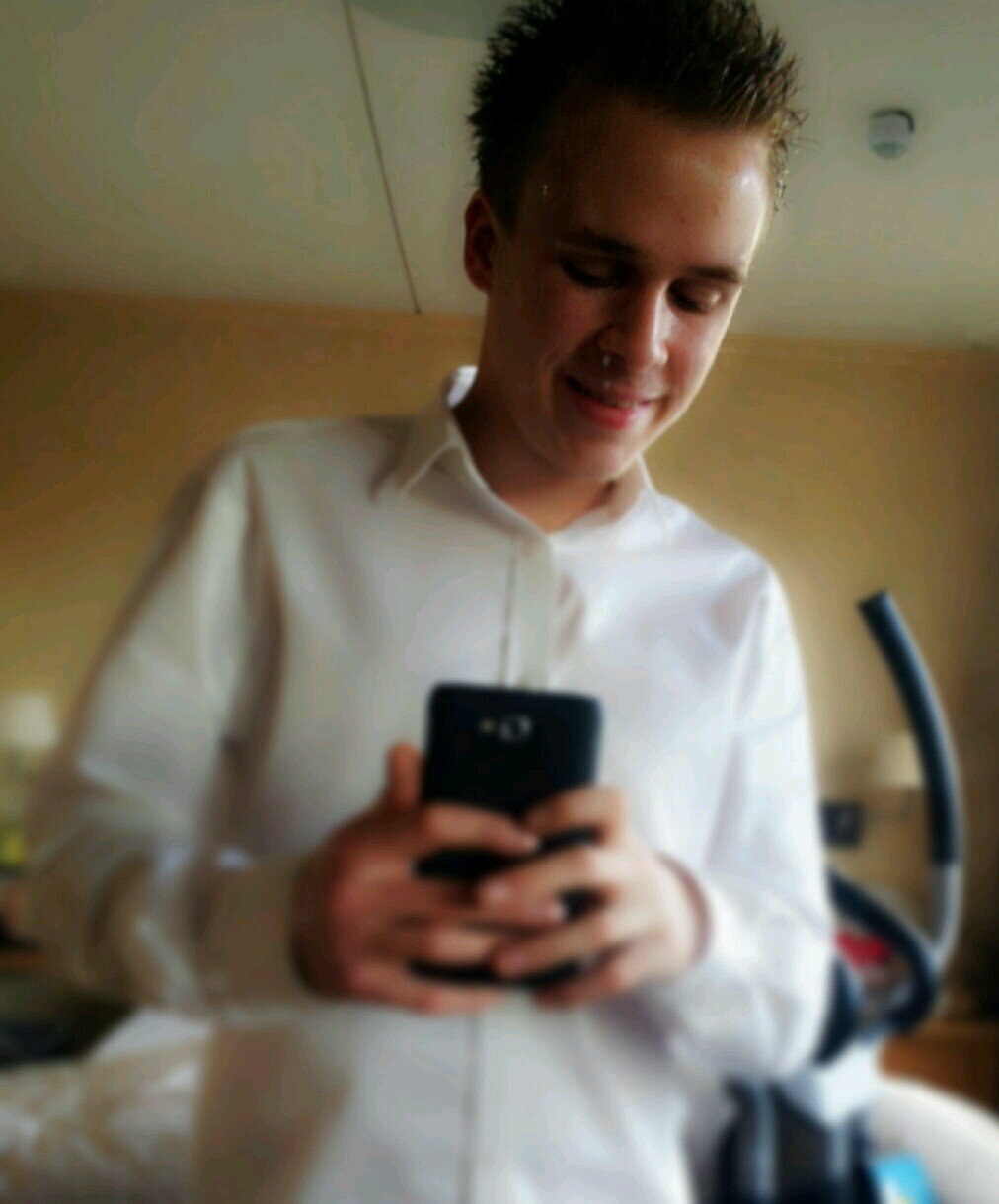 • Hoofddorp • Mook • Arnhem •