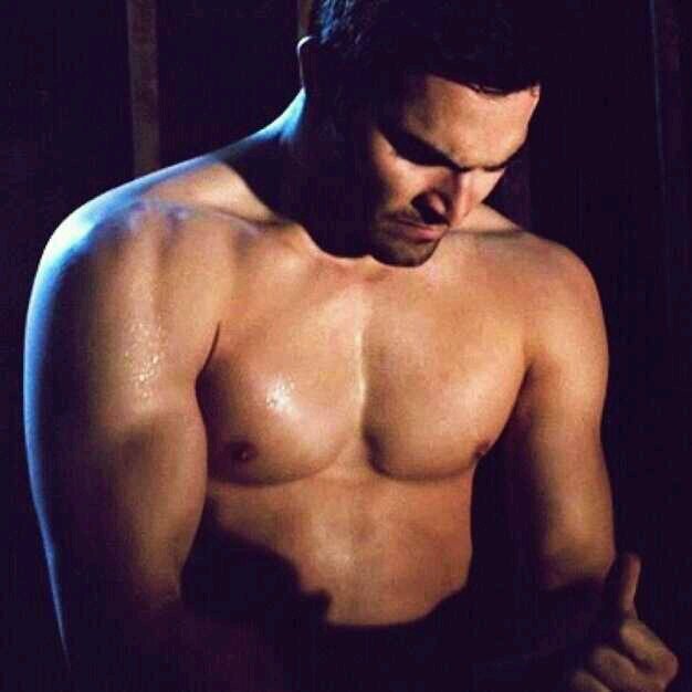 wolf on the run growling.looking for you.single 18+