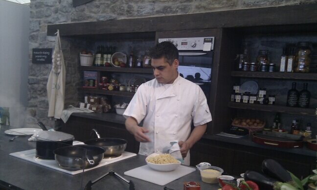 simonh76's profile picture. Chef