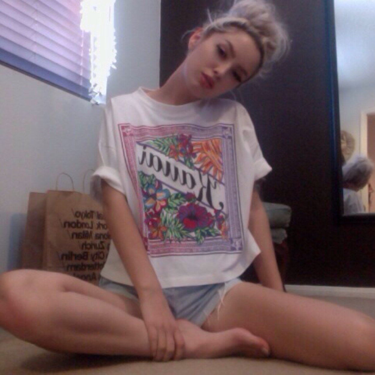 this account has been hacked, follow the other one @literally_nanet ;)