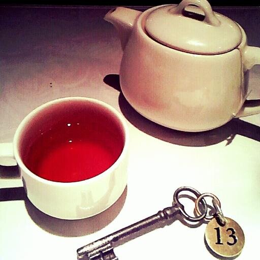 kanotohi's profile picture. 成人済ですが脳内年齢10歳のチキン。クズだけどいいかなって思って鍵付けて好き勝手やってます。気分の上がり下がりが突然かつ激しい