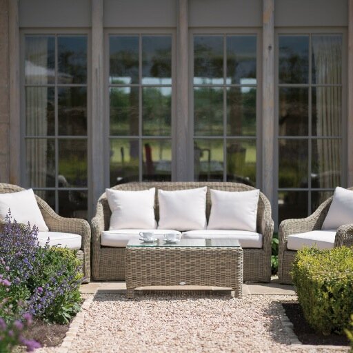 Interior and Outdoor Living. 
Garden Furniture, Kitchens, Interiors 
01305 848391