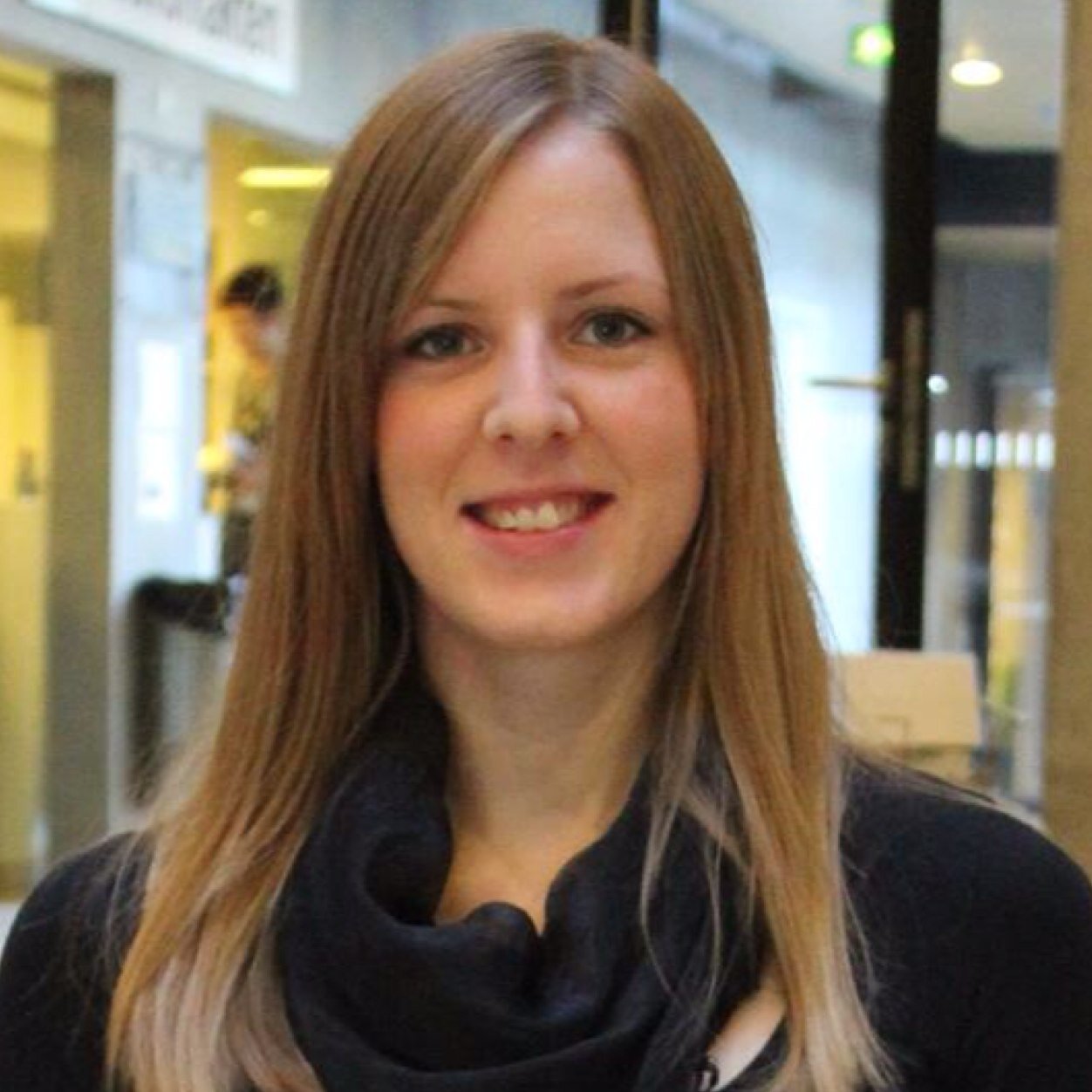 SandraMoshage's profile picture. Djøfer, fitnessentusiast og livsnyder.