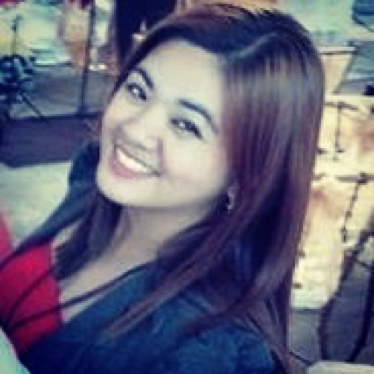 madelantenor's profile picture. 