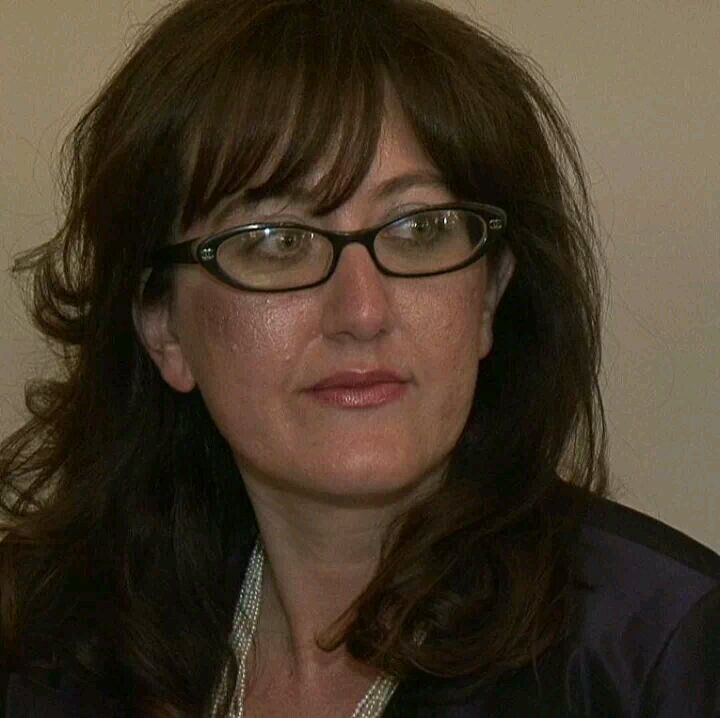 letiziamagnani's profile picture. racconto le societa' che cambiano. ero nei balcani che si sgretolavano, in sudafrica alla morte di mandela, nella grecia che abbraccia il mediterraneo