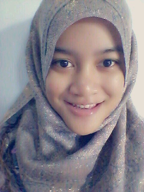 Manajement UII'14 | simple person