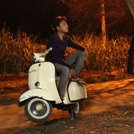 ktika menjelang pagi aku membuka mata dan tuhan menyapaku,apa yang km minta, syangilah org yg mmbaca tulisan ini selamanya...