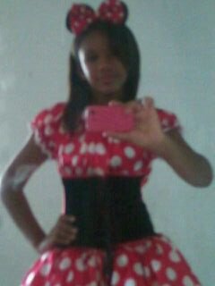 Quem Sou Eu? R= ♥~Eu sou~♥
A princesiinha que não nasceu para ficar no castelo,
e sim para enfrentar a realidade da vida. #Simplesmente_Isso!
