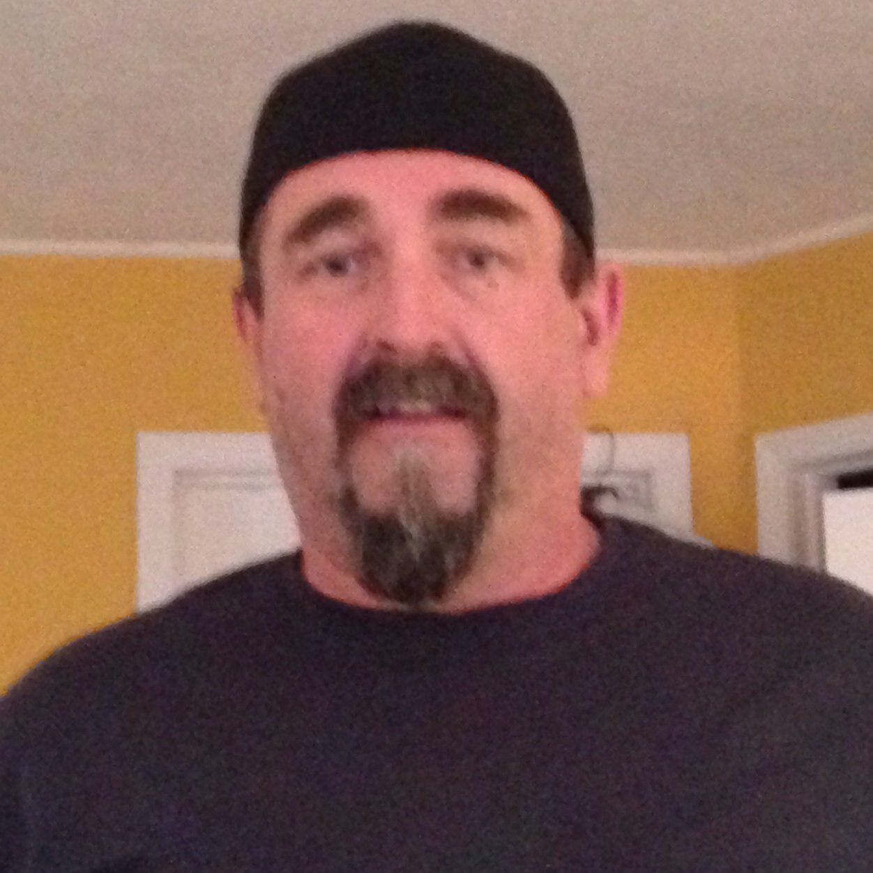 rlmoore253's profile picture. 