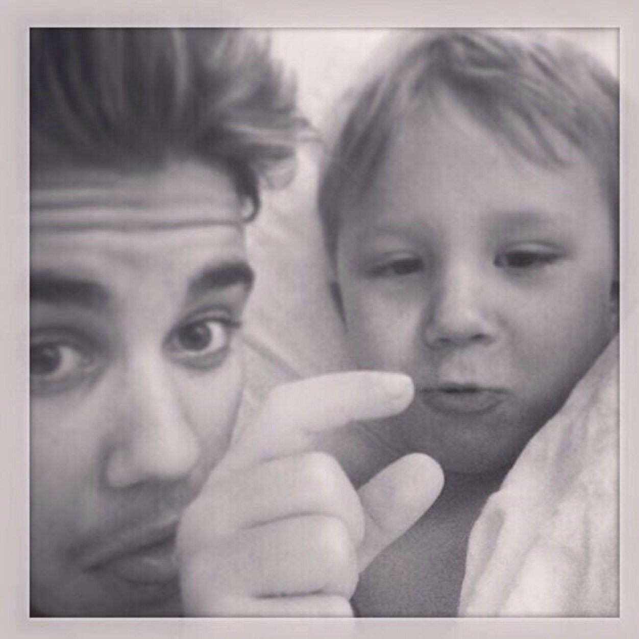 Belieber✌️the world against us ❤️ Ig: Ruhibak||snapchat:ruhibaaa