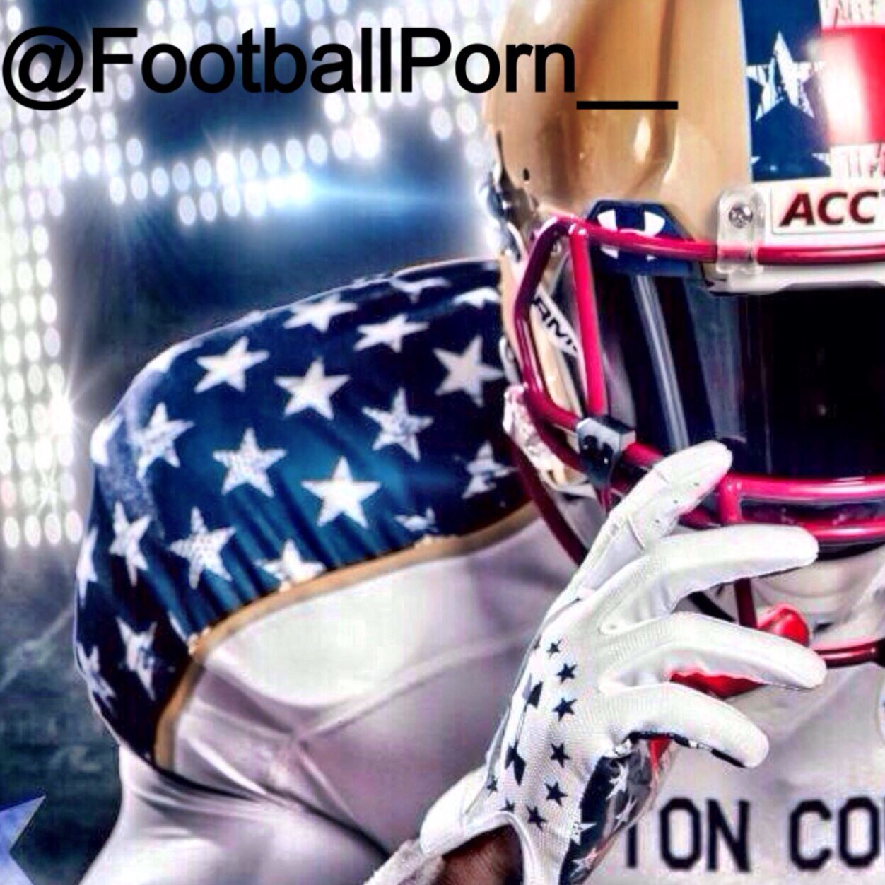 Only the best gear | I do not own the rights to any of these photos | #Footballislife #Roadto50k kik: FootballPorn__