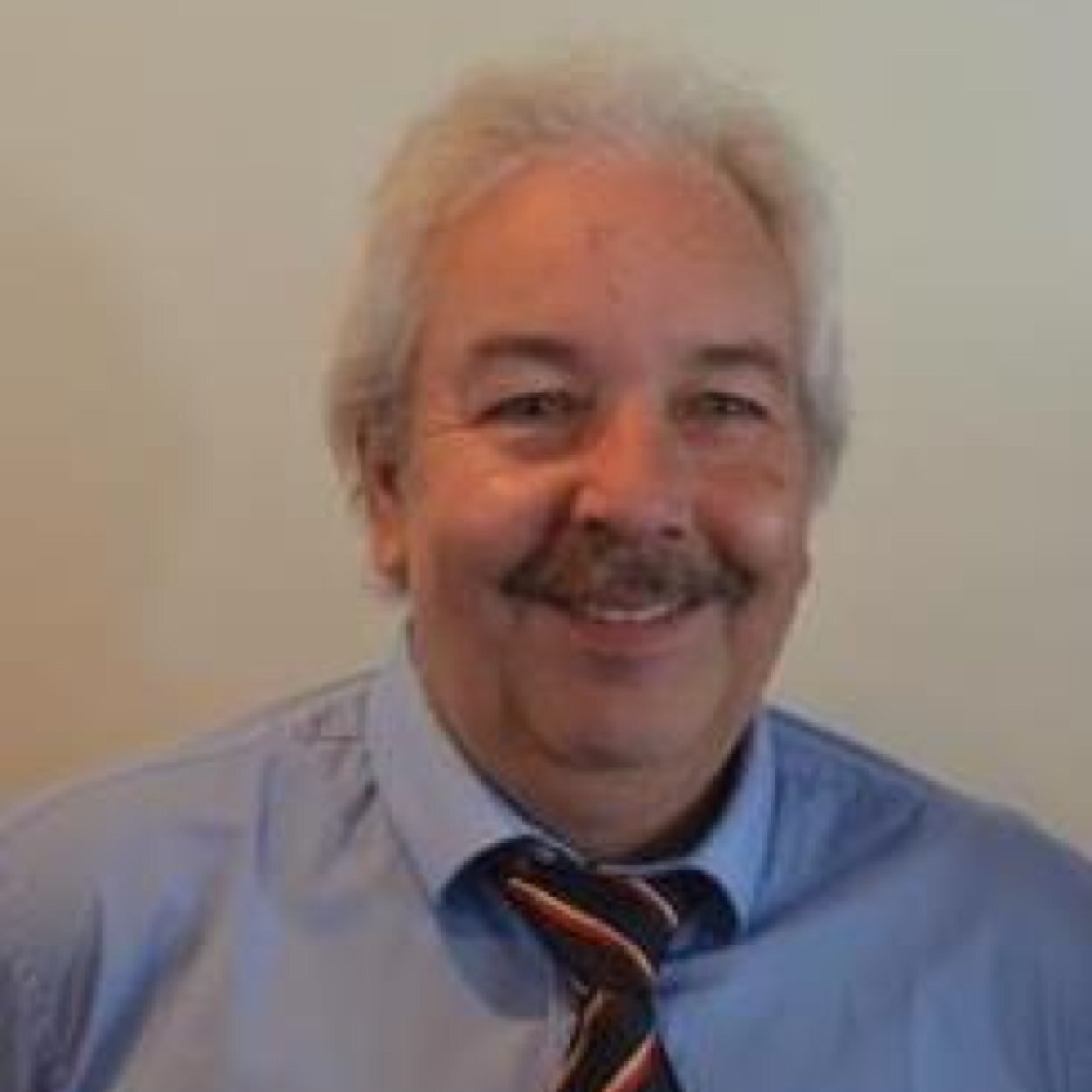 SulzVelo's profile picture. Twitteraccount von Peter Bernet.