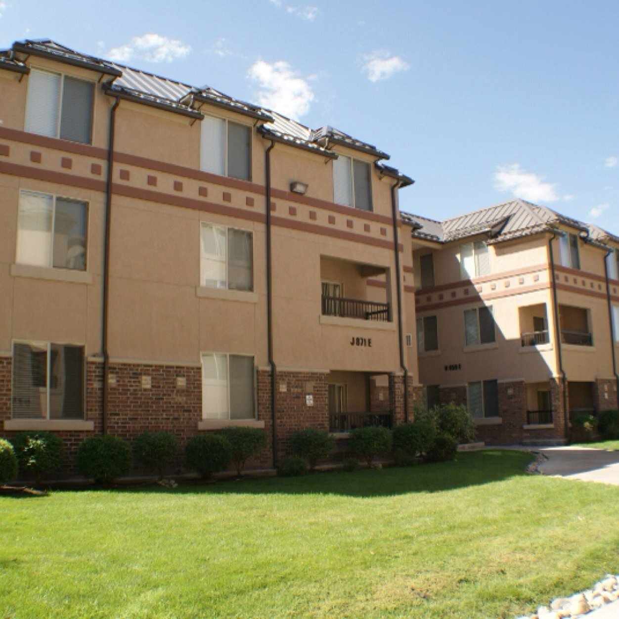 Lanaifstyle's profile picture. 