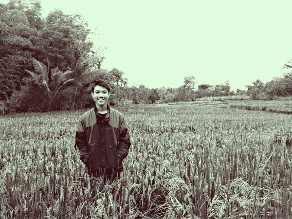 pracetyoS's profile picture. as long as i'm singing. filipi 4:13.