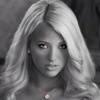 Laura (@chaude_laura) 's Twitter Profile