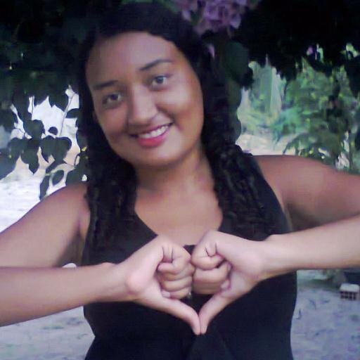 Alguns Infinitos são maiores que outros ( #ACulpaéDasEstrelas)
Samurai,Directioner, Lovatic, Pop, Rock, Café, Chocolate E Livros
