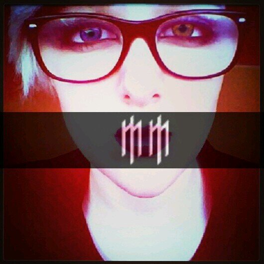 I am 15 years old i love DJ BL3ND, Marilyn Manson, BMTH, Rammstein and Skrillex